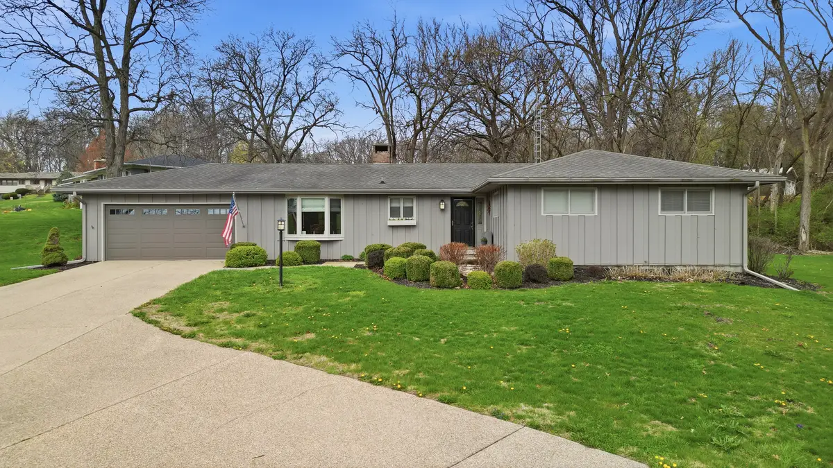 476 Timberland Drive, Dixon, IL 61021 - #1