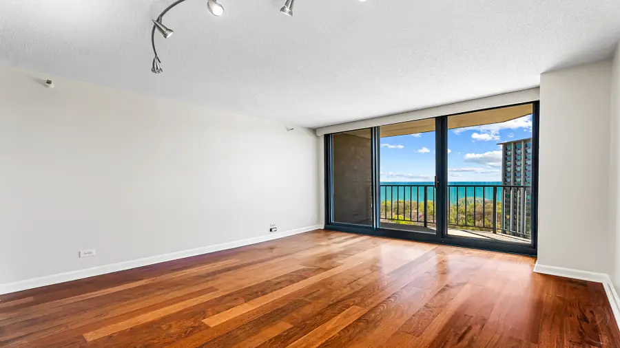 3660 N Lake Shore Drive #2203, Chicago, IL 60613 - #3