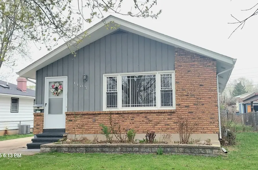 1105 Assell Avenue, Aurora, IL 60505 - #2