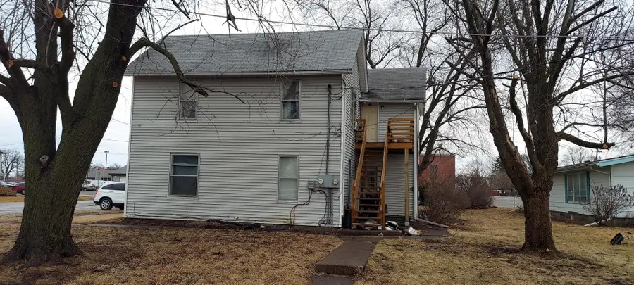 1202 17 Avenue, Viola, IL 61486 - #3