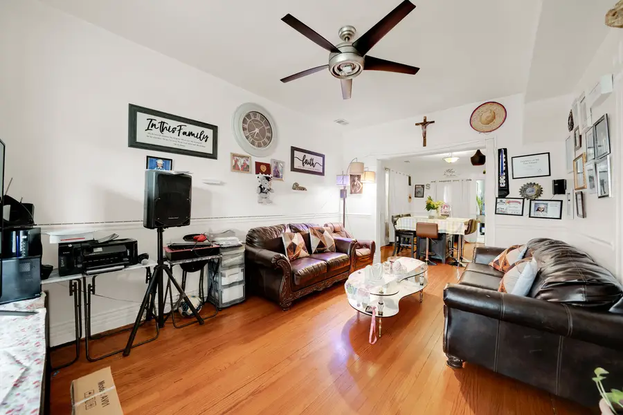 4208 S Artesian Avenue, Chicago, IL 60632 - #3