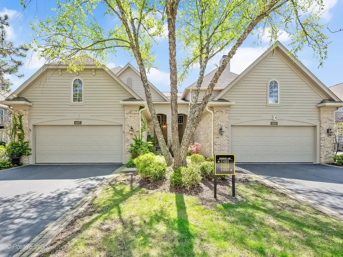 11025 Edgebrook Lane, Indian Head Park, IL 60525 - #1