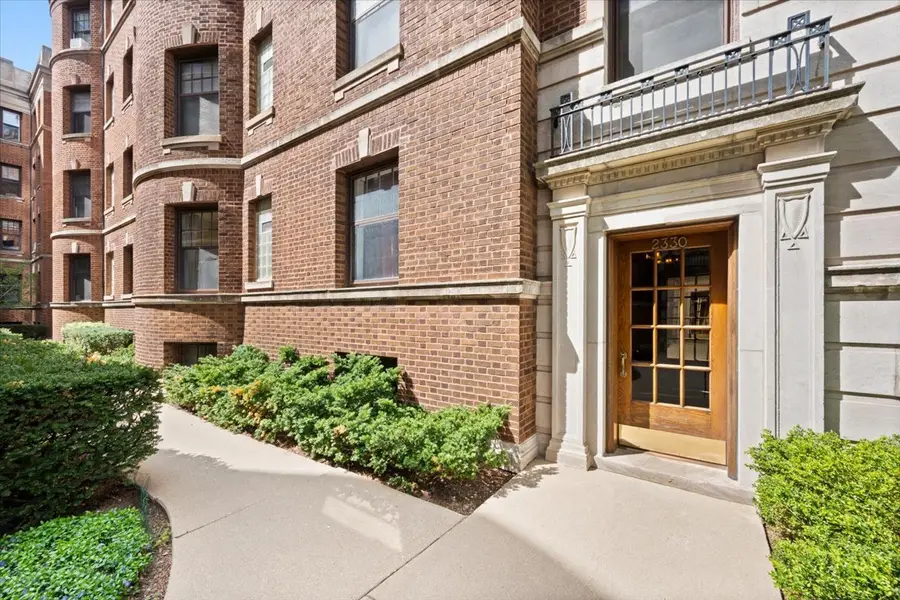 2330 N Lincoln Park We #3C, Chicago, IL 60614 - #3