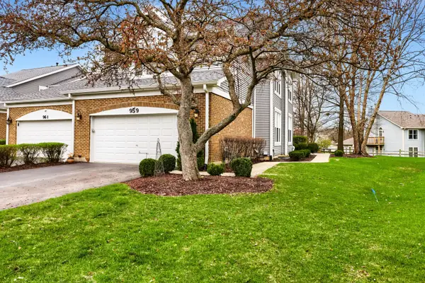 959 Heathrow Lane, Naperville, IL 60540