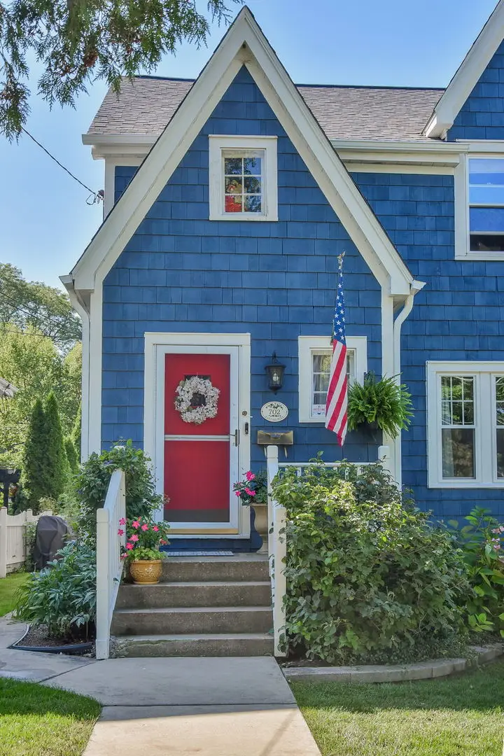 702 E Illinois Street, Wheaton, IL 60187 - #1