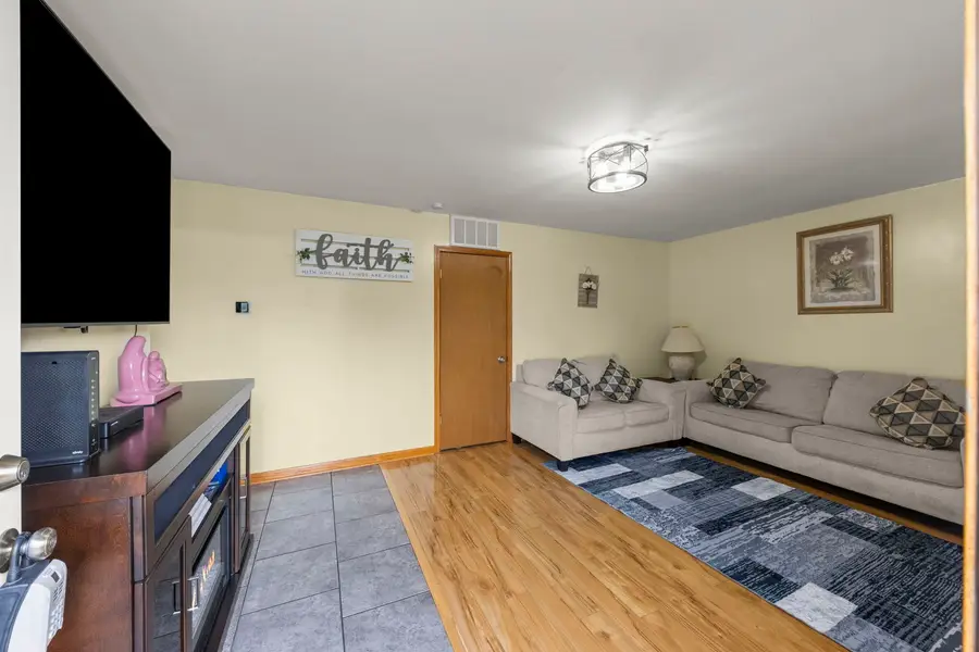 1711 Hosmer Lane, Crest Hill, IL 60403 - #3