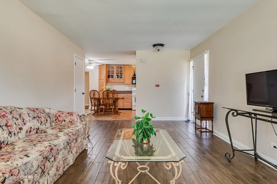 1148 Fulton Drive, Streamwood, IL 60107 - #3