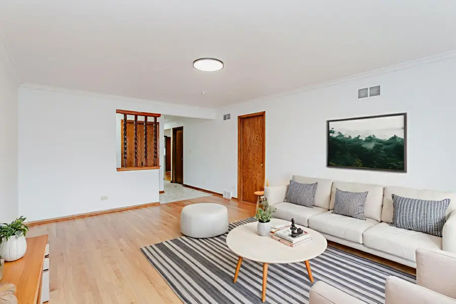 8706 W Stolting Road, Niles, IL 60714 - #3