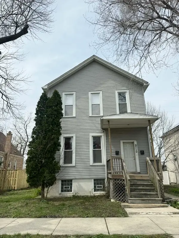 9710 S Genoa Avenue, Chicago, IL 60643