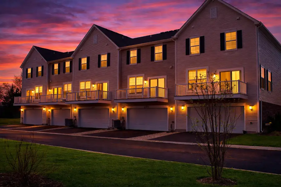 2103 Neubauer Circle, Lindenhurst, IL 60046 - #3