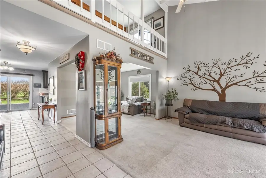 1097 Amberwood Drive, Crystal Lake, IL 60014 - #2