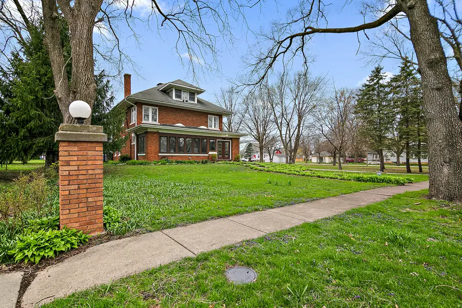 205 S Meadow Street, Grant Park, IL 60940 - #3