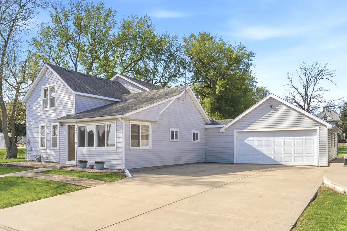 602 S Fourth Drive, Ashton, IL 61006 - #1