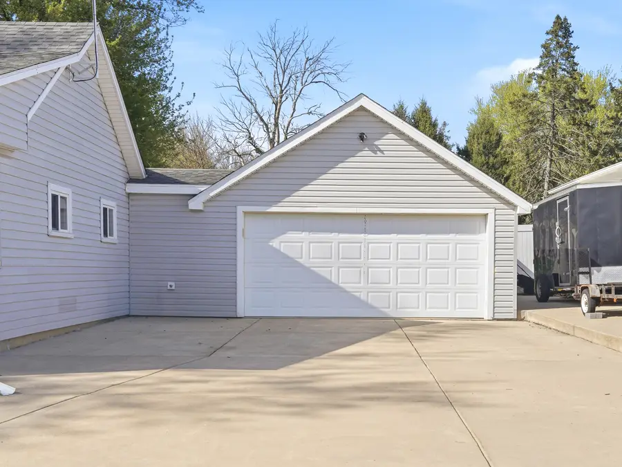 602 S Fourth Drive, Ashton, IL 61006 - #2