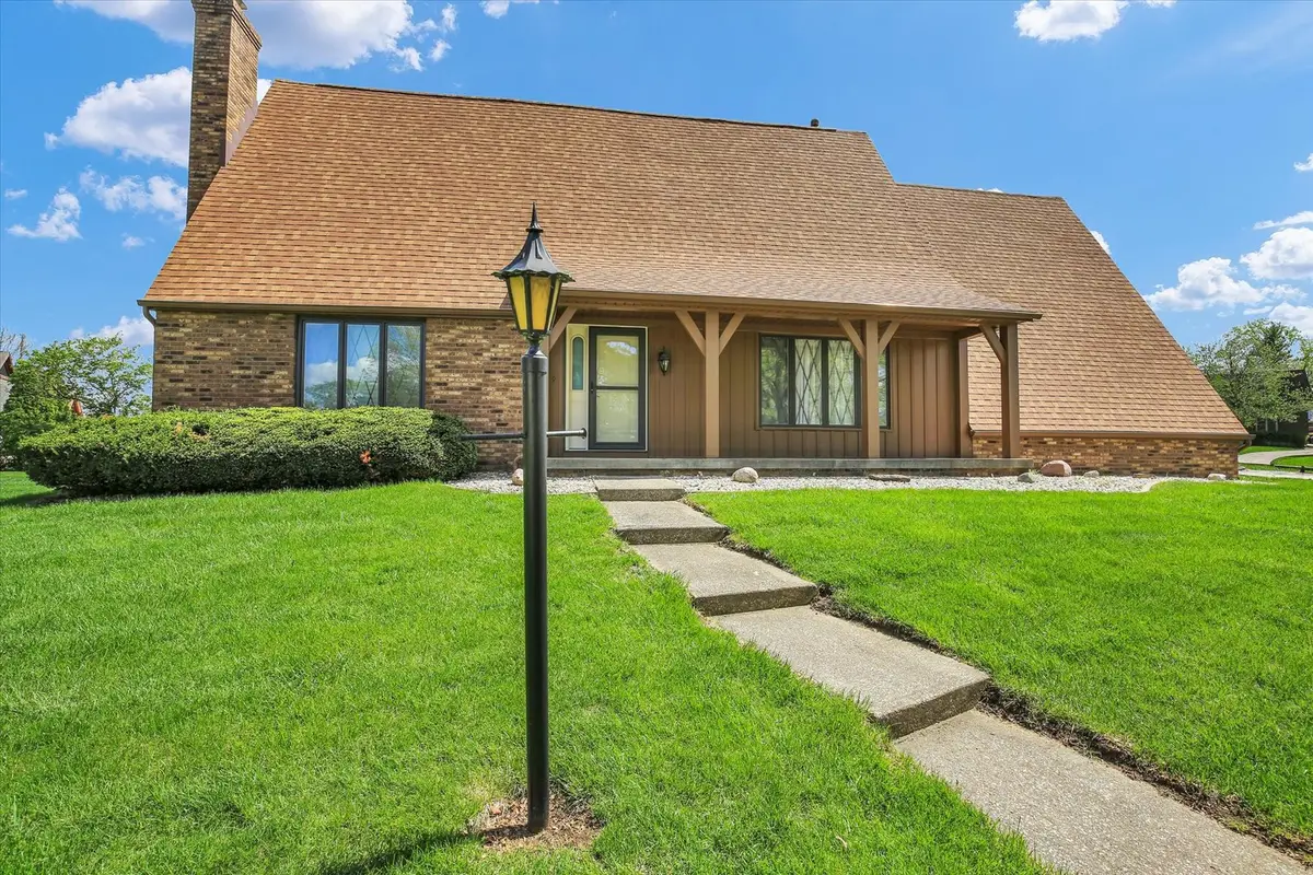 1 Lyndhurst Place, Champaign, IL 61820 - #1