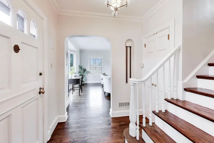 2100 Elmwood Avenue, Wilmette, IL 60091 - #2