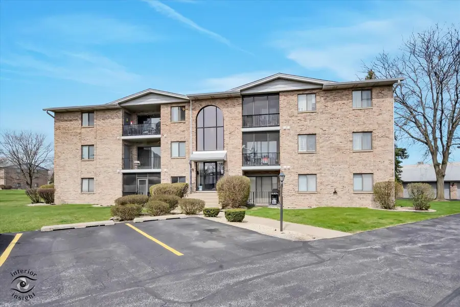 13240 W Circle Drive Parkway #307, Crestwood, IL 60418 - #2
