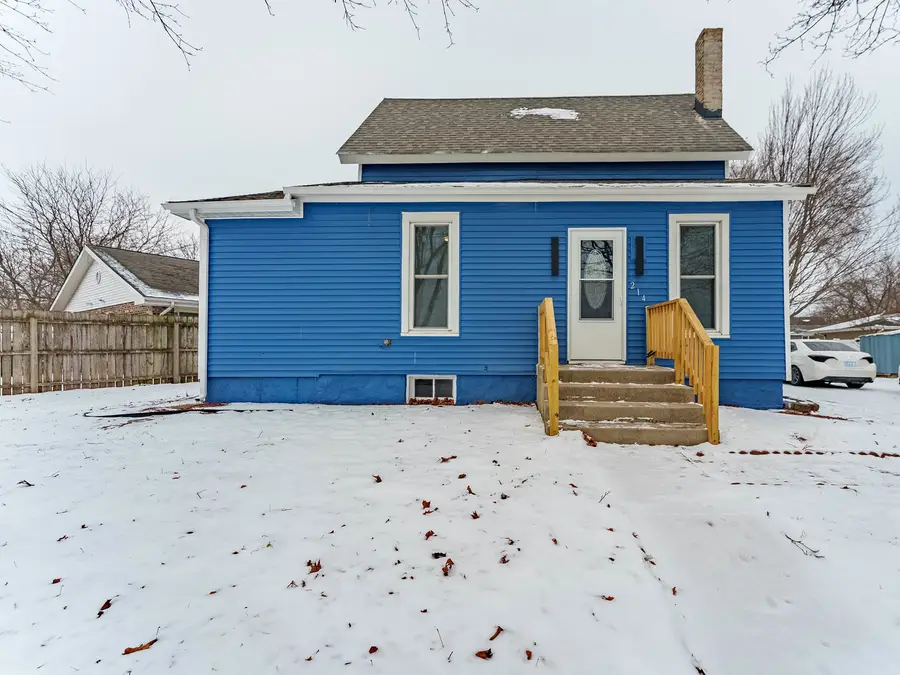 214 S Prospect Street, Marengo, IL 60152 - #3
