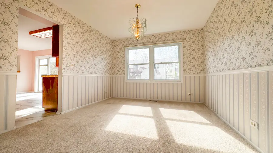 28 Montgomery Lane, Vernon Hills, IL 60061 - #3