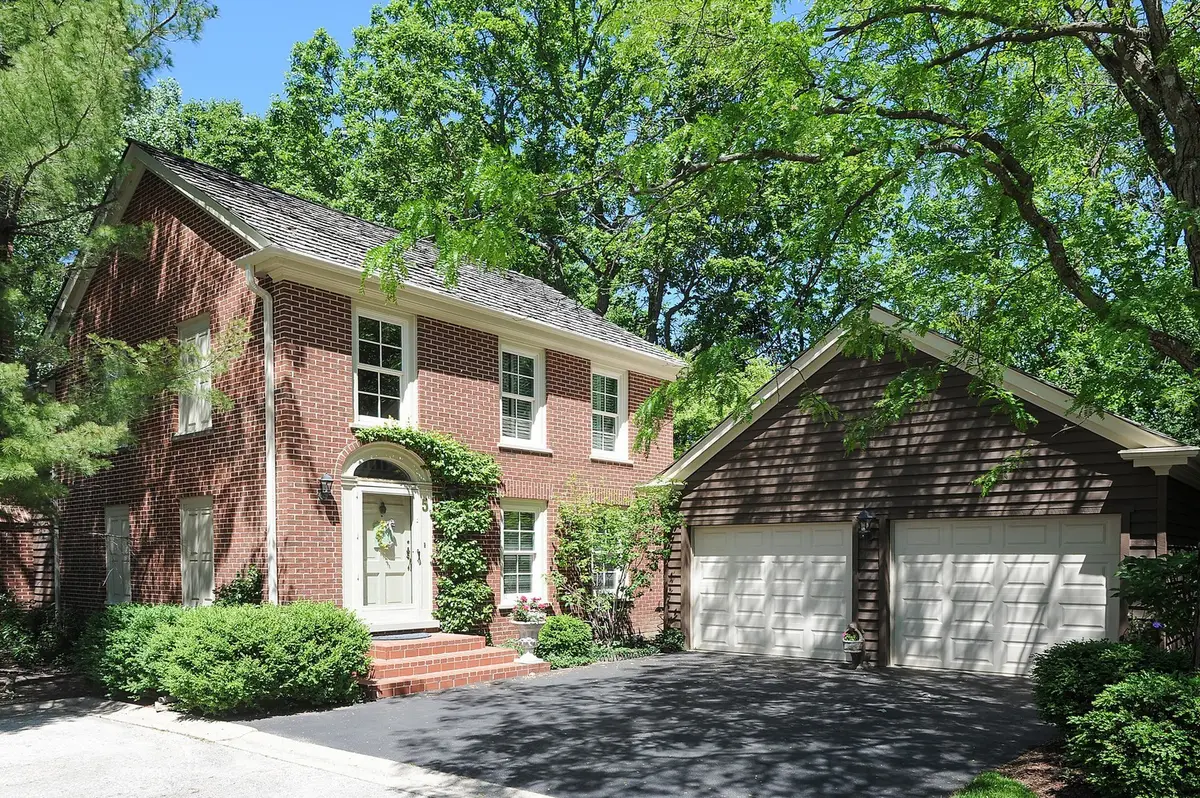 5 Court Of Conn River Valley, Lincolnshire, IL 60069 - #1