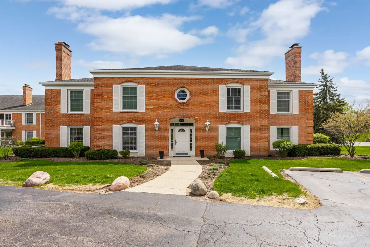 120 Carriage Way Drive #B101, Burr Ridge, IL 60527 - #1