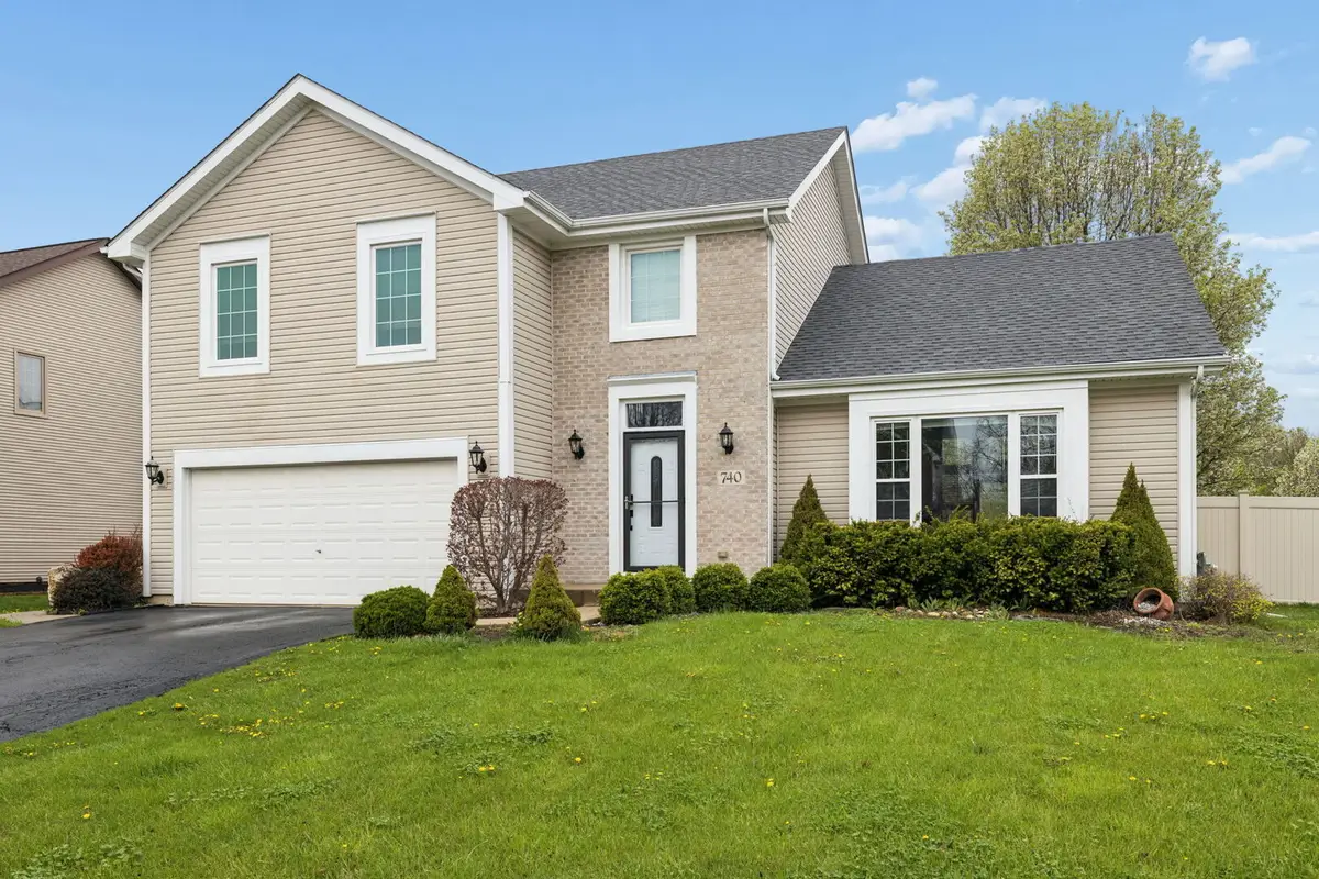 740 Countryside Drive, Bolingbrook, IL 60490 - #1
