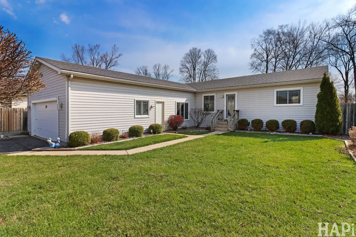 39 Lippincott Road, Fox Lake, IL 60020 - #1