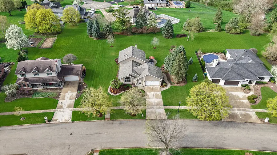 3204 Hickory Creek Drive, New Lenox, IL 60451 - #3
