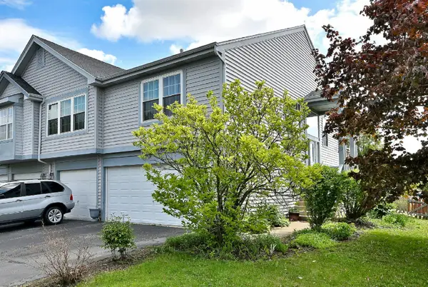 99 Seton Creek Drive, Oswego, IL 60543