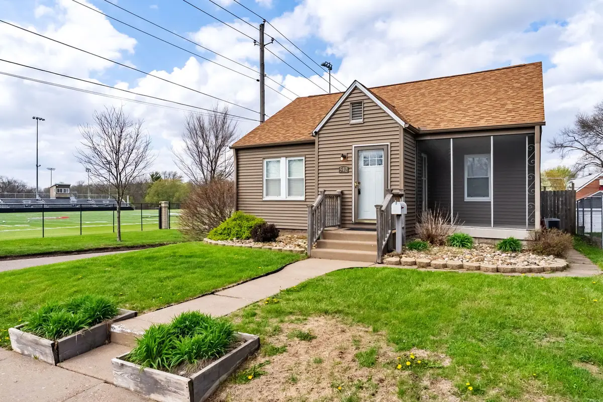 542 W Hayes Street, Davenport, IA 52803 - #1