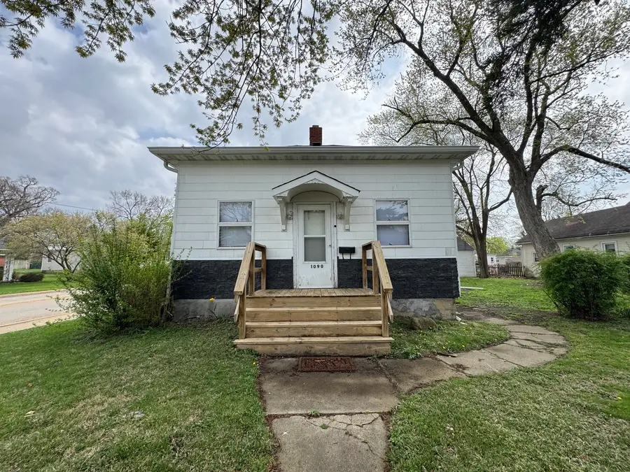 1090 Creve Coeur Street, Lasalle, IL 61301 - #2