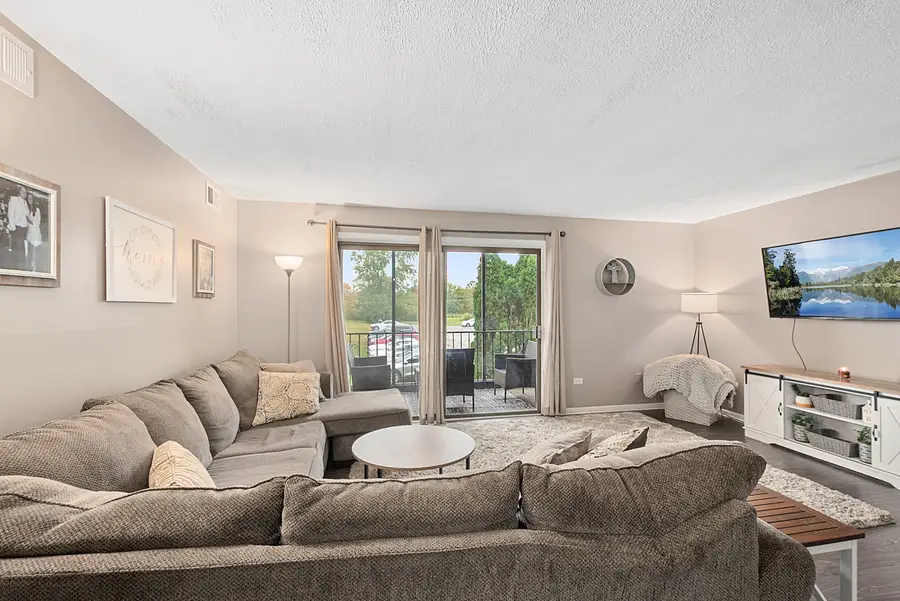 9130 W 140th Street #2NW, Orland Park, IL 60462 - #3