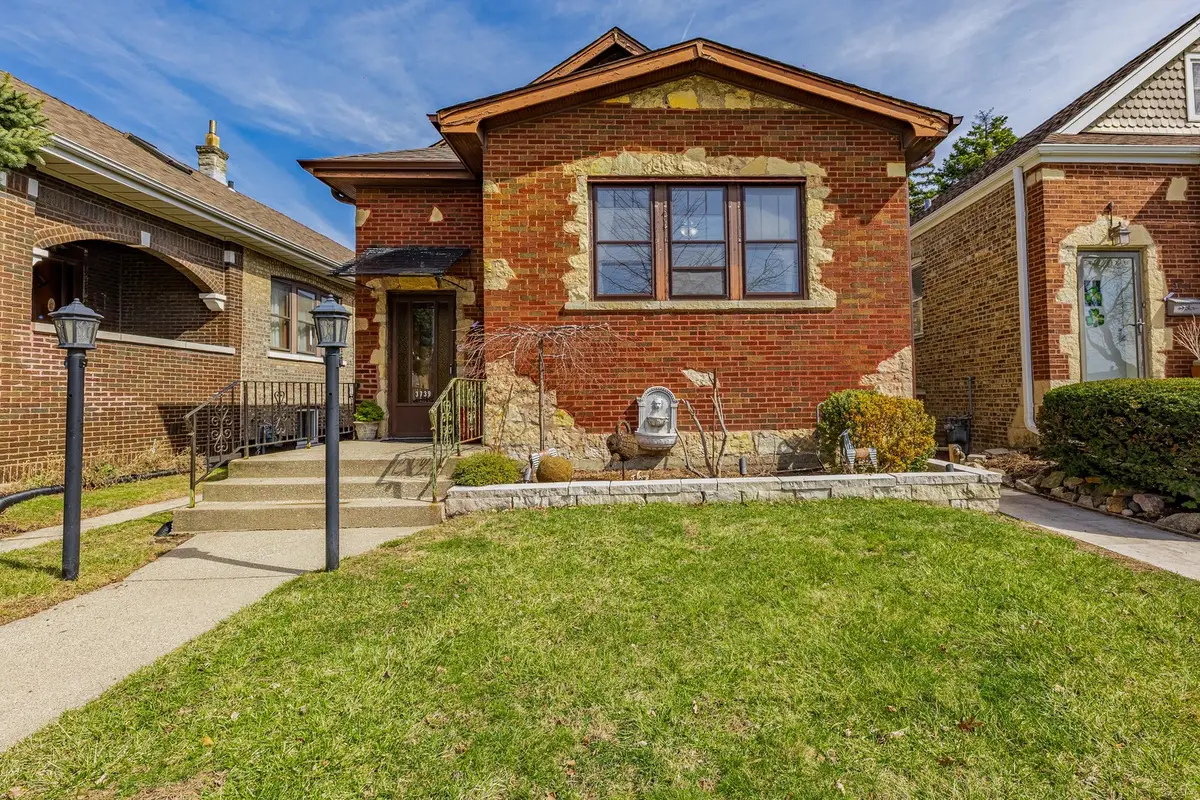 3739 Wenonah Avenue, Berwyn, IL 60402 - #1