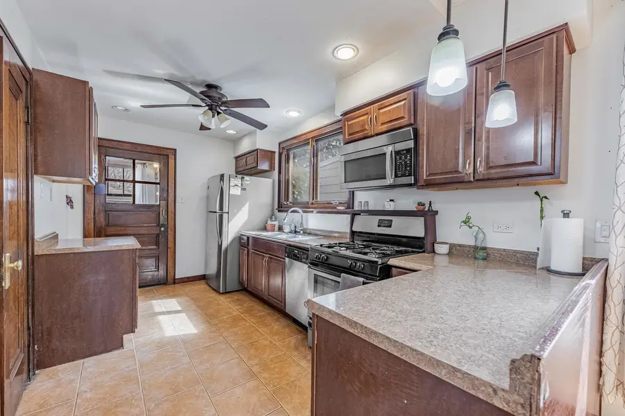 3739 Wenonah Avenue, Berwyn, IL 60402 - #3