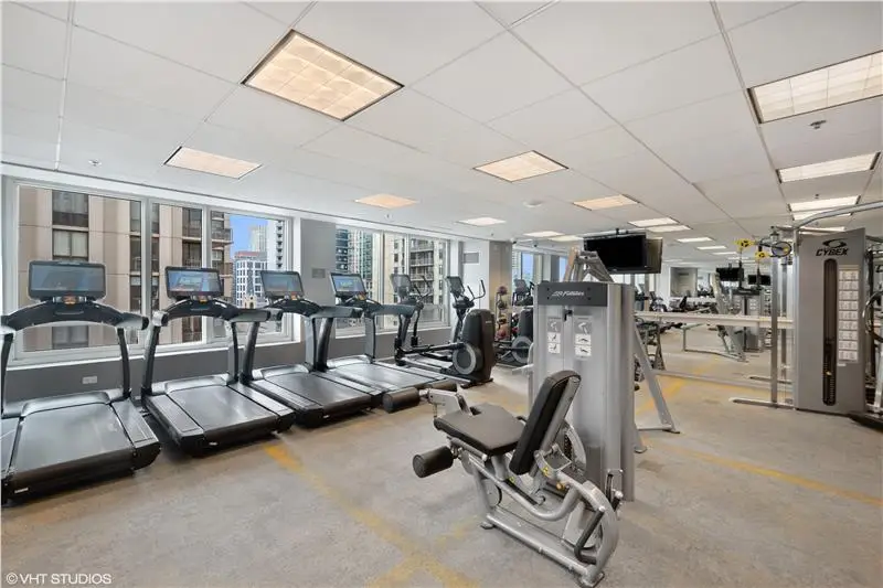 33 W Ontario Street #32C, Chicago, IL 60654 - #3