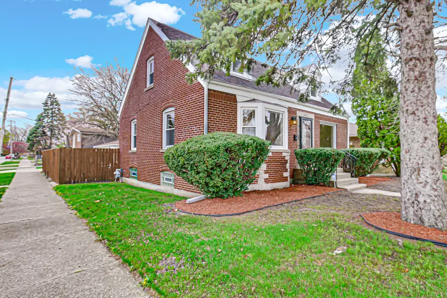 302 W 145th Street, Riverdale, IL 60827 - #2