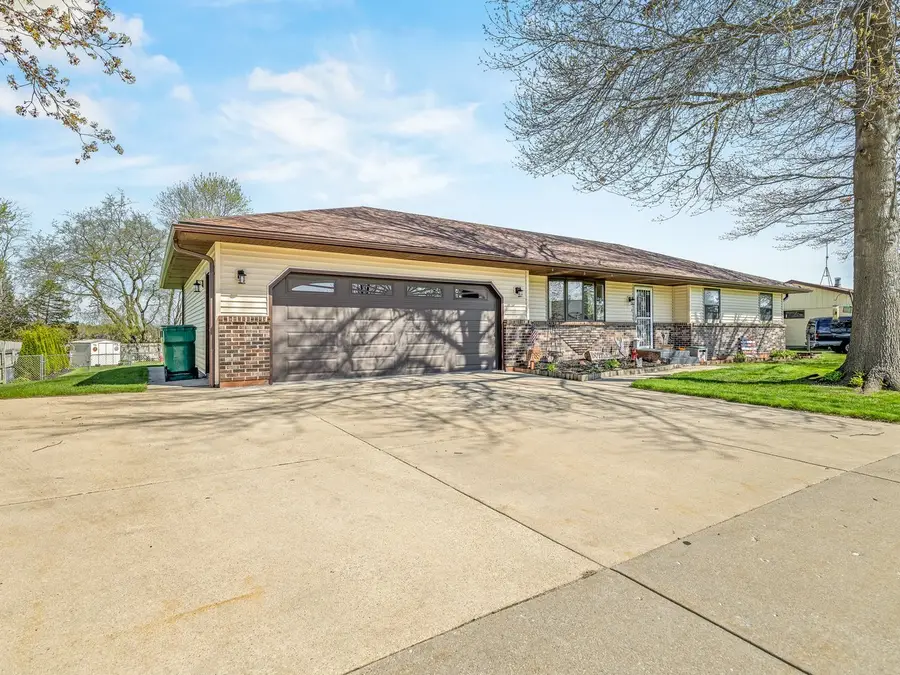 11785 Balsa Lane, Roscoe, IL 61073 - #2