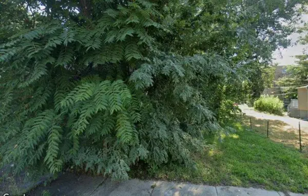 6521 S Emerald Avenue, Chicago, IL 60621