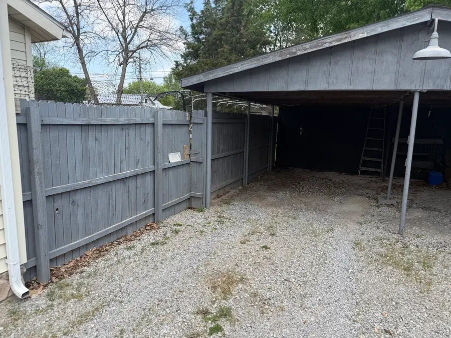 505 E 7th Street, Metropolis, IL 62960 - #3