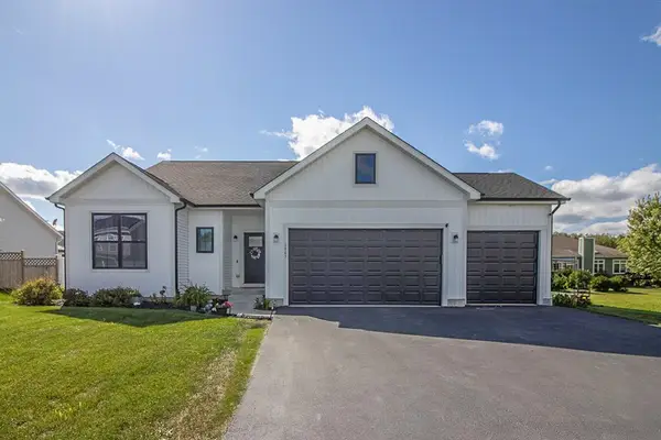 1005 Joel Lane, Genoa, IL 60135