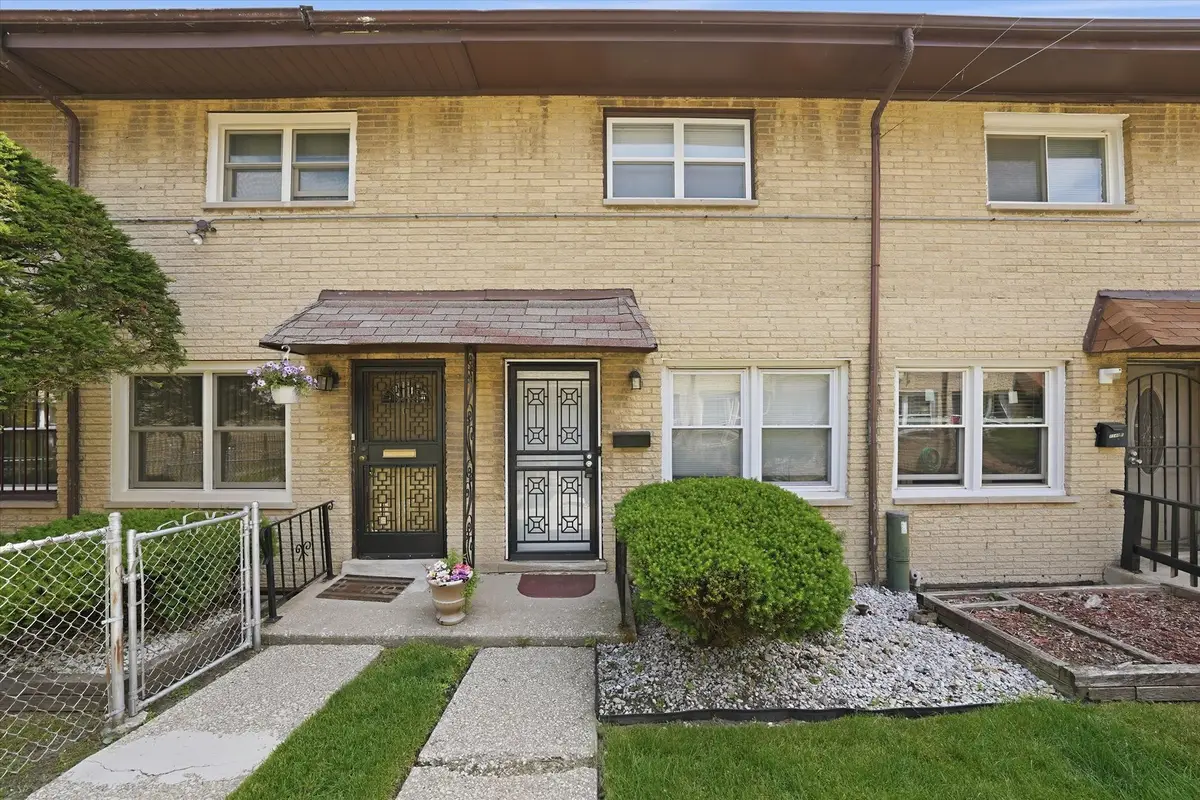 1140 E 81st Street #F, Chicago, IL 60619 - #1