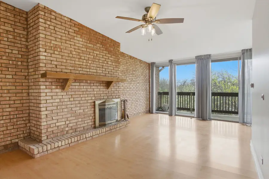 5500 Hillcrest Lane #4L, Lisle, IL 60532 - #2