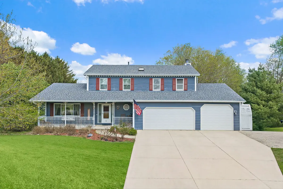 6 Amanda Lane, Yorkville, IL 60560 - #1