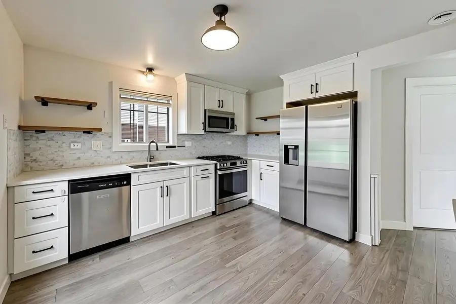 872 Quin Court #102, Naperville, IL 60563 - #3
