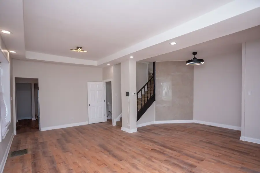7049 S Kimbark Avenue, Chicago, IL 60637 - #3