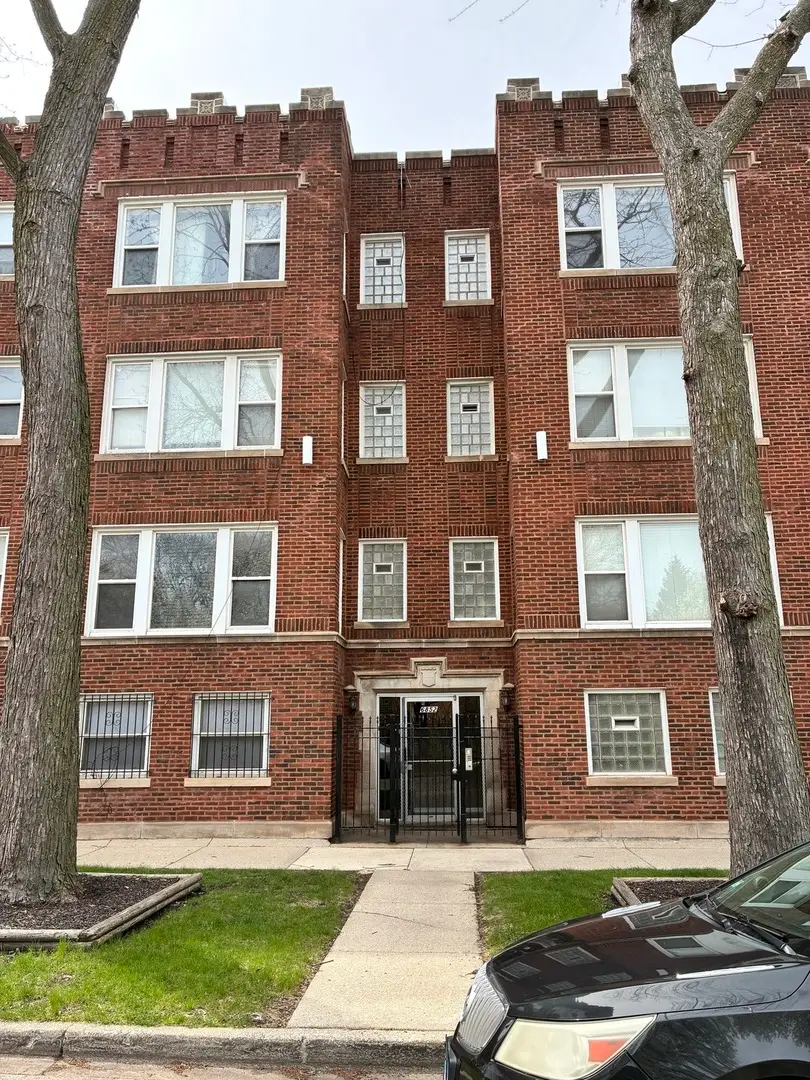 6852 S Dante Avenue #3E, Chicago, IL 60637 - #1