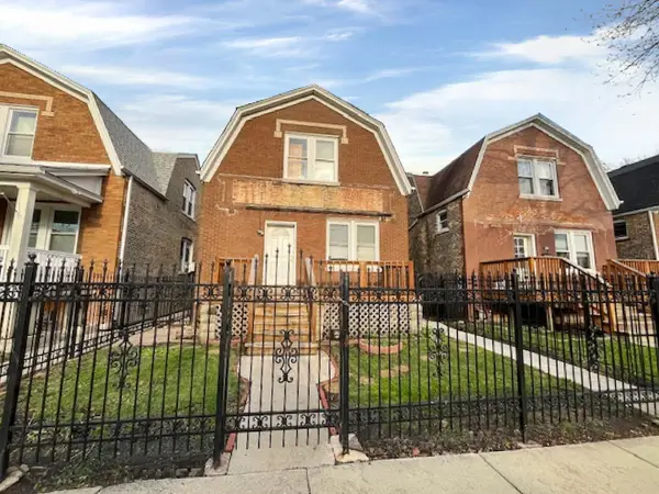 913 N Kedvale Avenue, Chicago, IL 60651