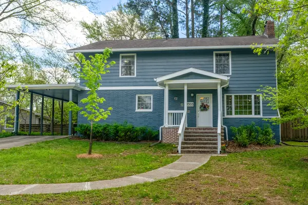 1305 W Tenney Drive, Carbondale, IL 62901