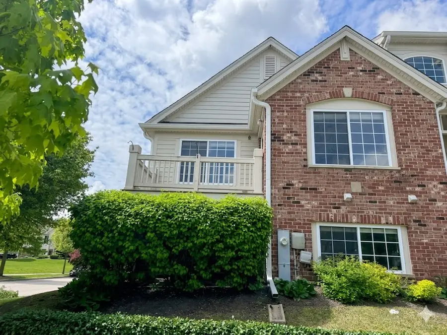 3381 Cameron Drive, Elgin, IL 60124 - #2