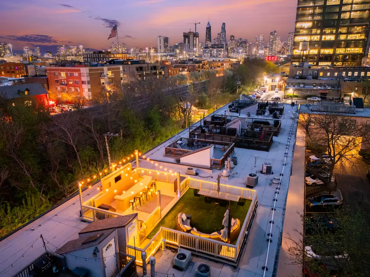 400 N Racine Avenue #219, Chicago, IL 60642 - #1